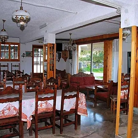 Katerina Hotel *